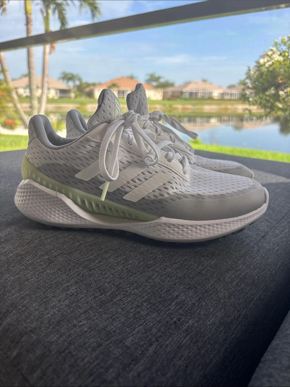 WOMEN'S SUMMERVENT SPIKELESS GOLF SHOE